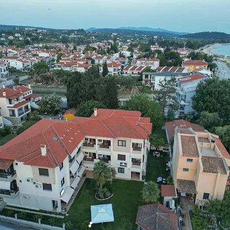 Hotel Kassandrinos Apostolos *