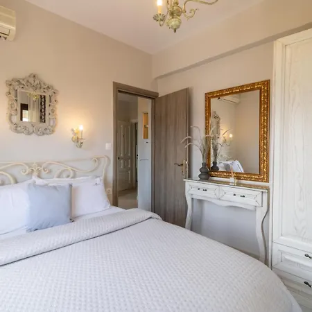 Hotel Kassandrinos Apostolos *