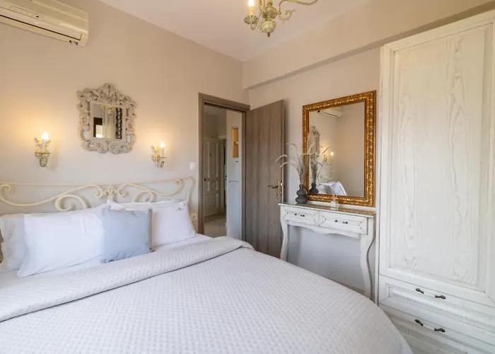 Hotel Kassandrinos Apostolos *