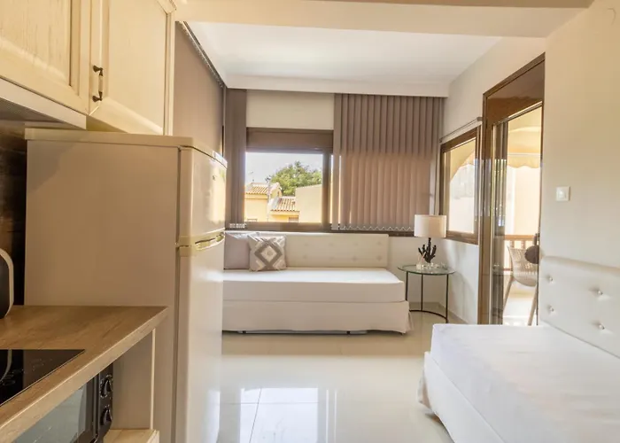 Kassandrinos Apostolos Hotel